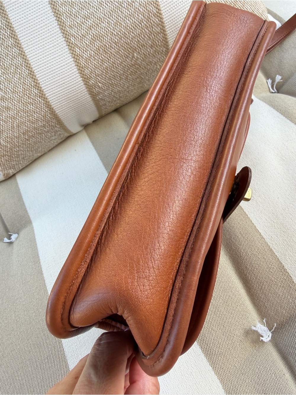 COACH Vintage Clutch Wristlet 9971 British Tan Glovetanned Leather with Hang tag - Picture 11 of 11